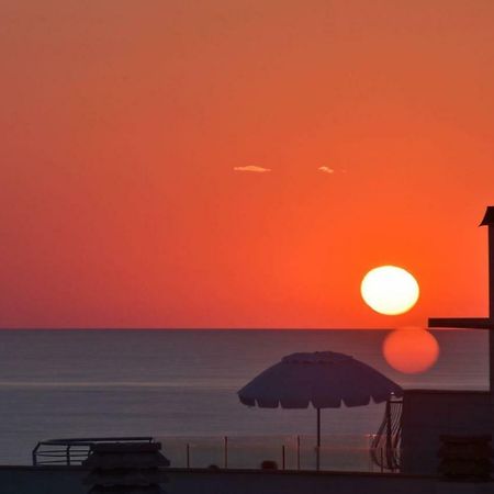 Il Filo Blu Casa Vacanze 안치오 외부 사진