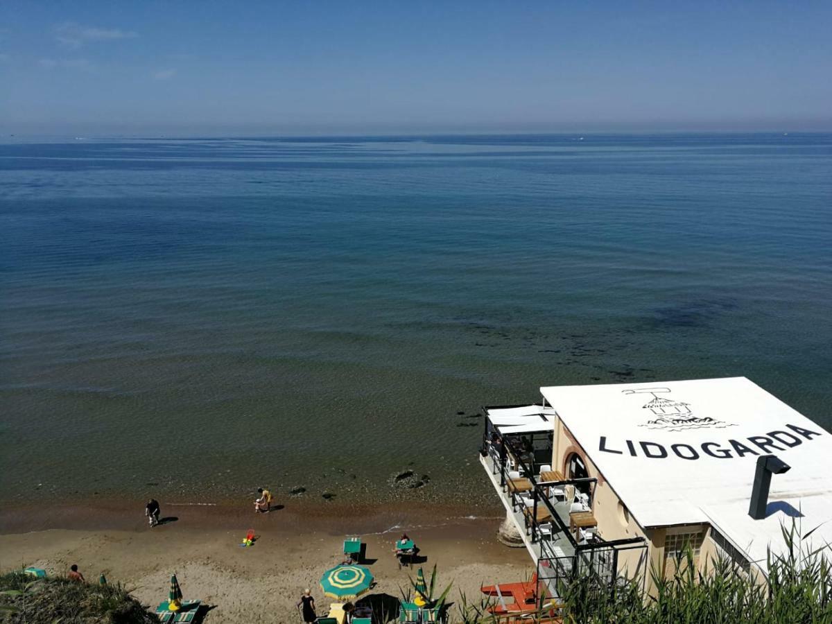 Il Filo Blu Casa Vacanze 안치오 외부 사진